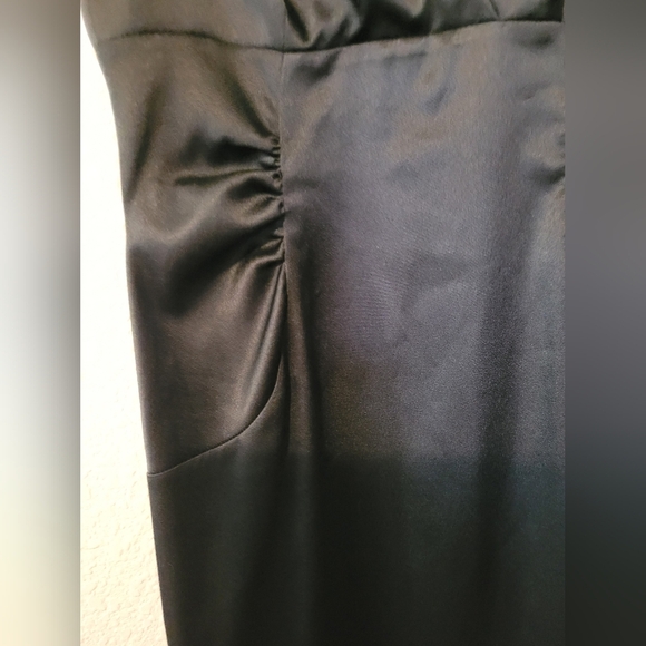 London Times Classic Black Sleeveless Party Dress Size 4 - Picture 2 of 10